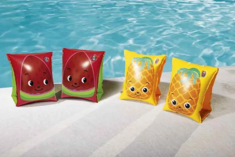 Armpuffar Jordgubbe eller Ananas Bestway