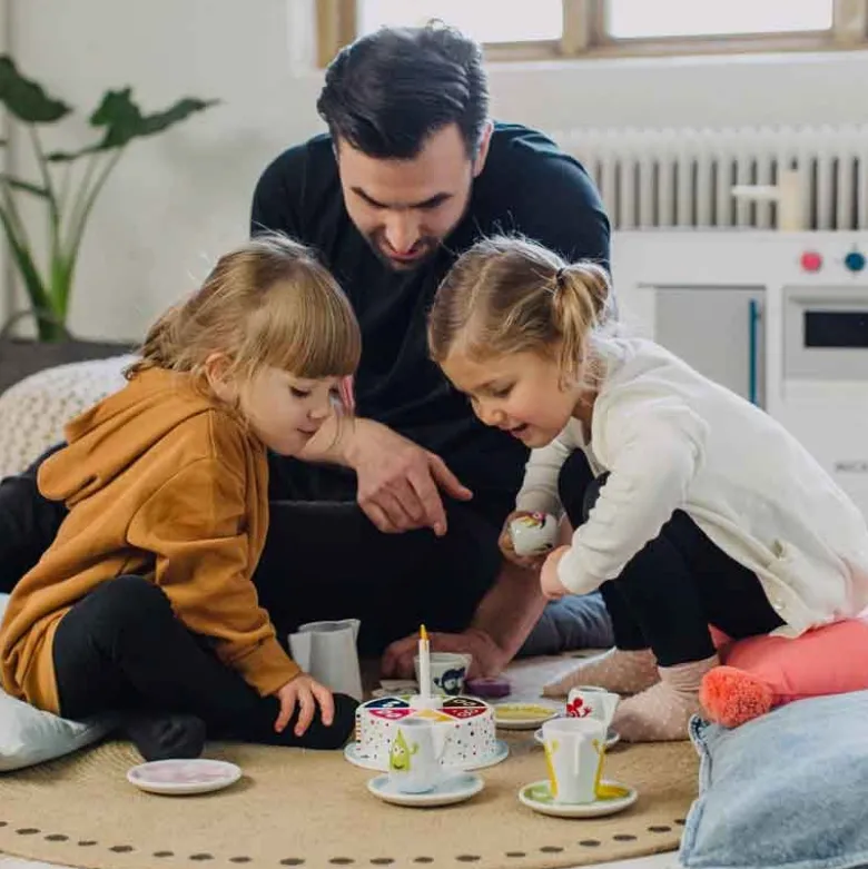 Babblarna Tårta i trä leksaksfika