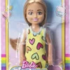 Barbie Chelsea Docka med klänning HNY57