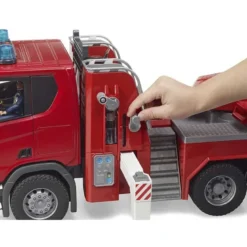 Bruder Brandbil Lastbil Scania Super 560R Vattenpump 03591