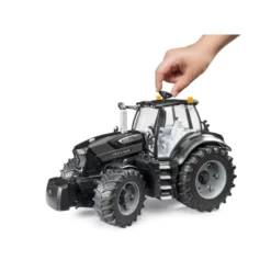 Bruder Deutz-Fahr 8280 TTV Warrior 03162