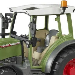 Bruder Fendt 211 Vario Traktor 02180