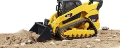 Bruder Lastare Caterpillar med larver 02136