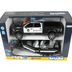 Bruder Polisbil RAM 2500 med båtkärra och figurer 02507