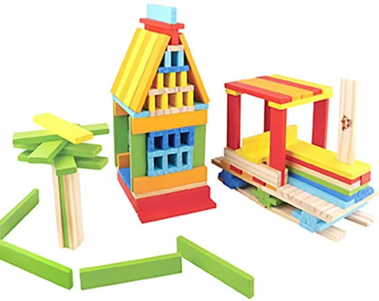 Byggstavar 150 delar i trä Tooky Toy