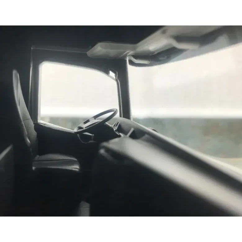 Emek Volvo FH16/750 Timmerbil Blå med Kranhytt