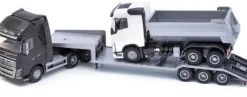 Emek Volvo Lastbil FH16/750 Låglastare med Lastbil på Trailern