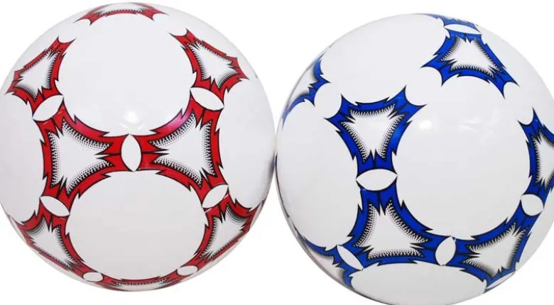 Fotboll 22 cm i kraftig plast