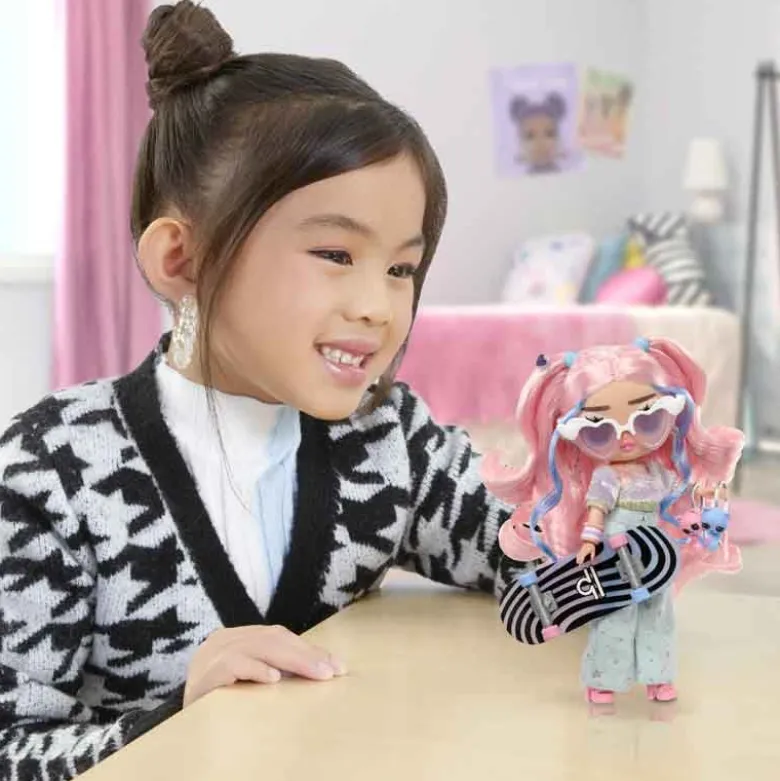 L.O.L. Surprise Flora Moon Tweens Core Docka 16,5 cm