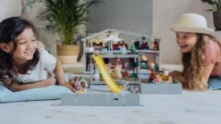 Lundby Docka med blindkäpp och hund