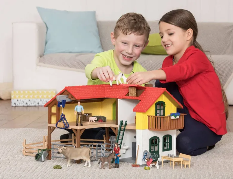 Schleich Bondgård med Figurer och Bondgårdsdjur 42407