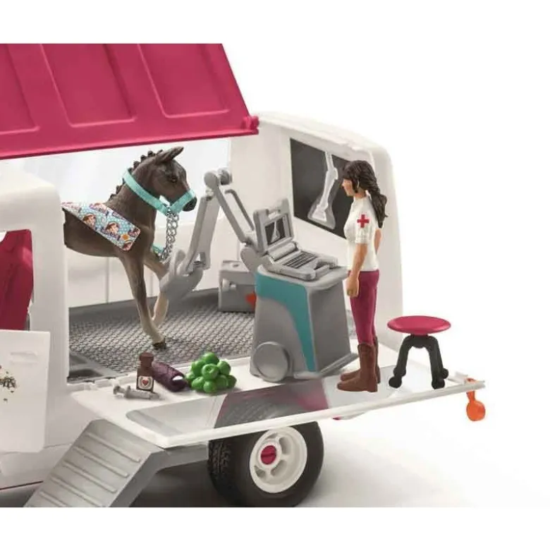 Schleich Veterinärsbil med Hanoverian Föl 42370