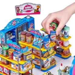 5 Surprise Mini Brands Mini Mart Mataffär